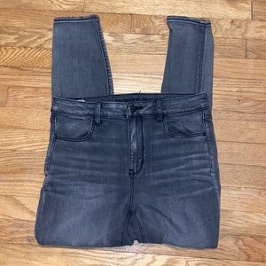 American Eagle skinny jeans